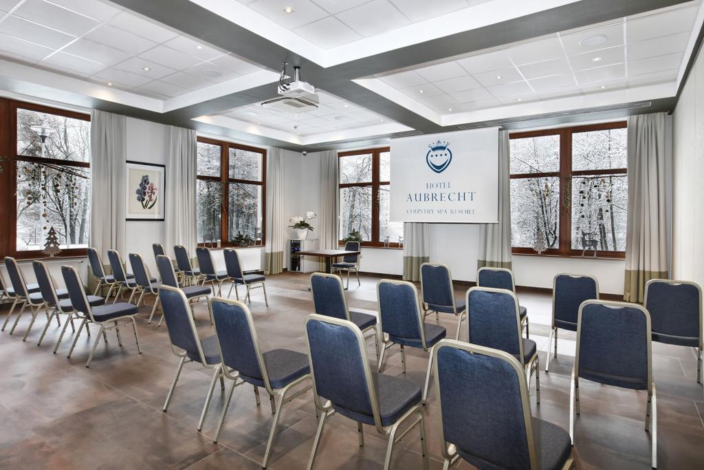 Hotel Aubrecht Country Spa Resort Przechlewo Eksteriør billede