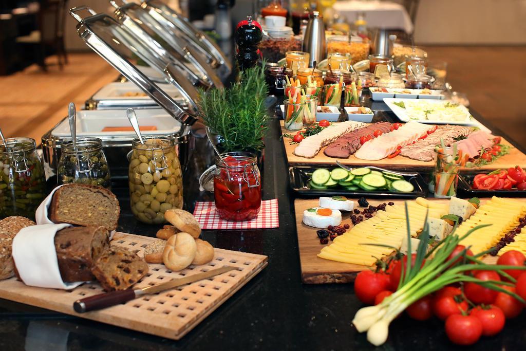 Hotel Aubrecht Country Spa Resort Przechlewo Eksteriør billede