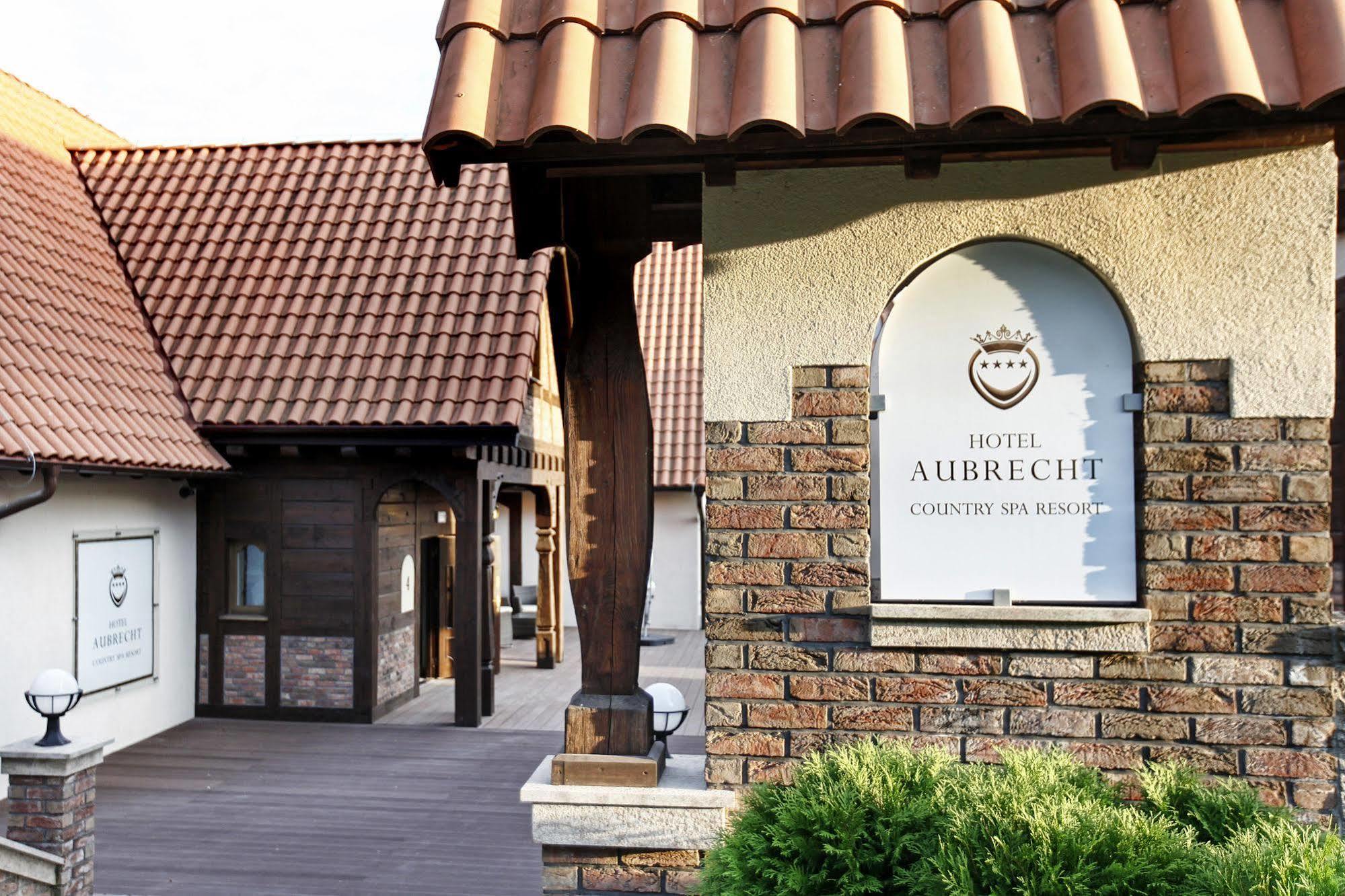 Hotel Aubrecht Country Spa Resort Przechlewo Eksteriør billede