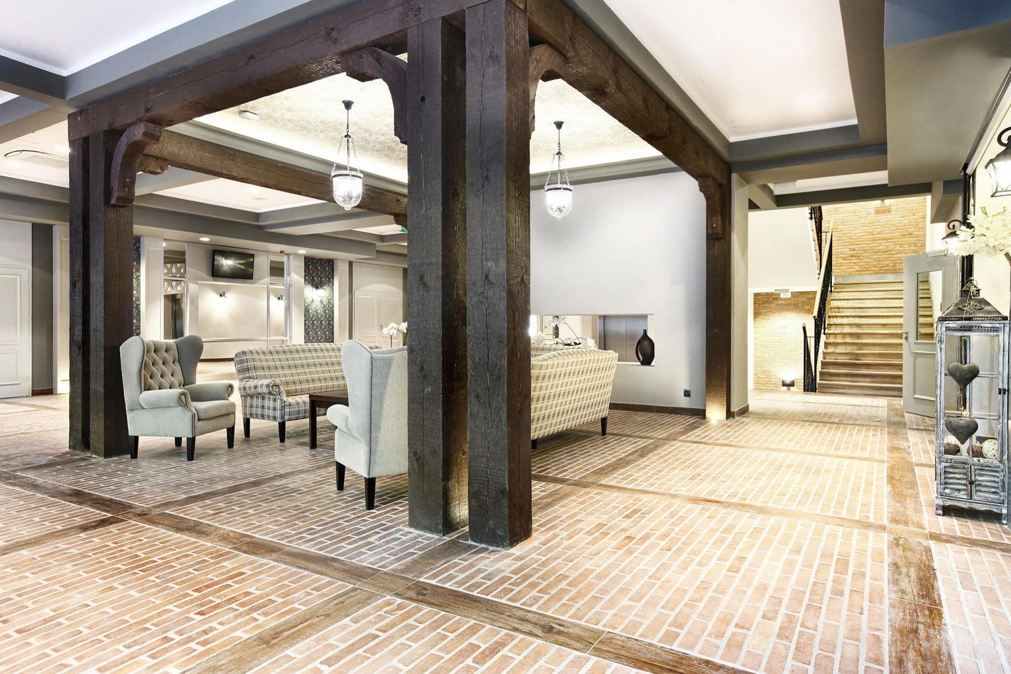 Hotel Aubrecht Country Spa Resort Przechlewo Eksteriør billede