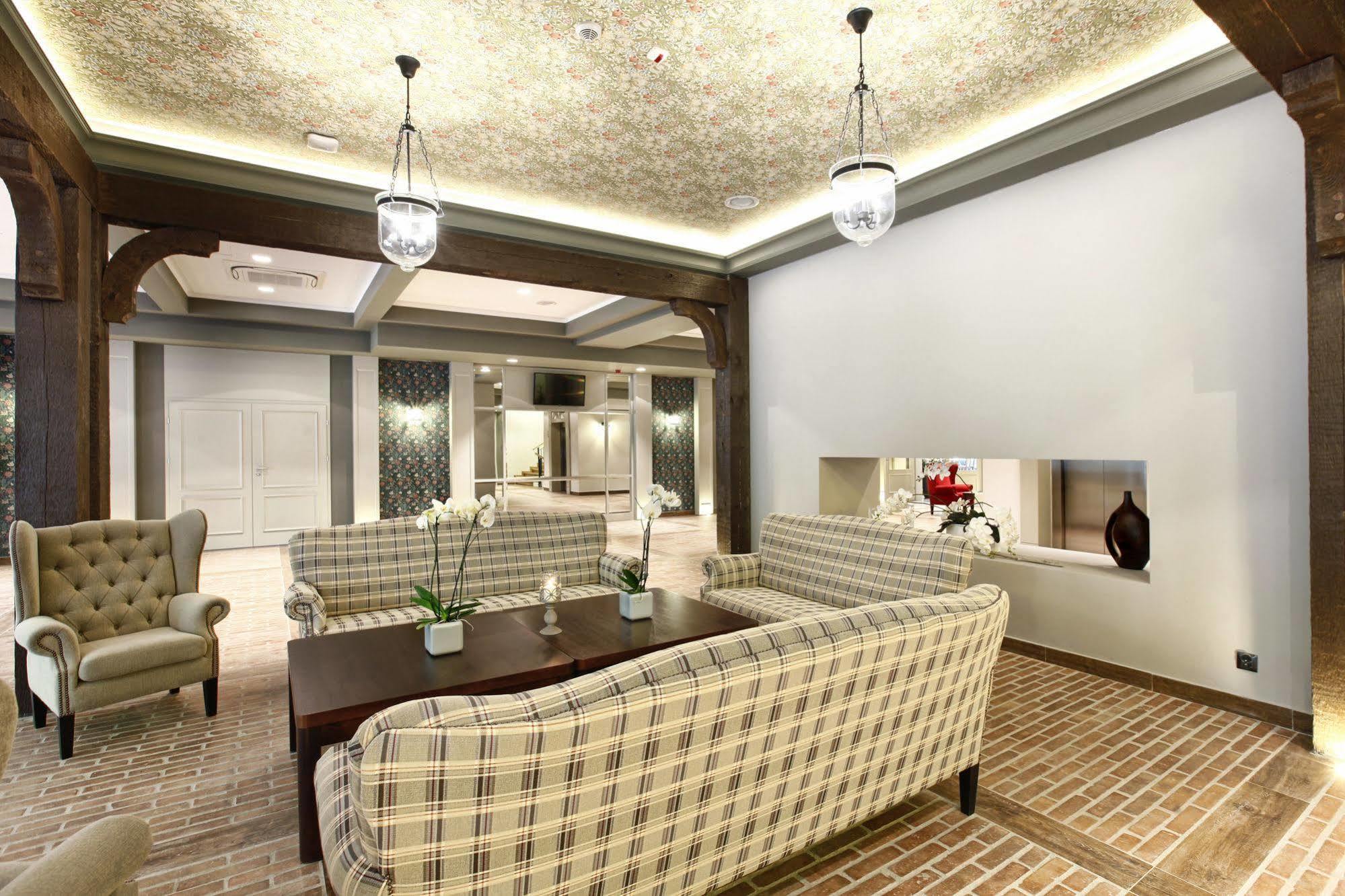 Hotel Aubrecht Country Spa Resort Przechlewo Eksteriør billede