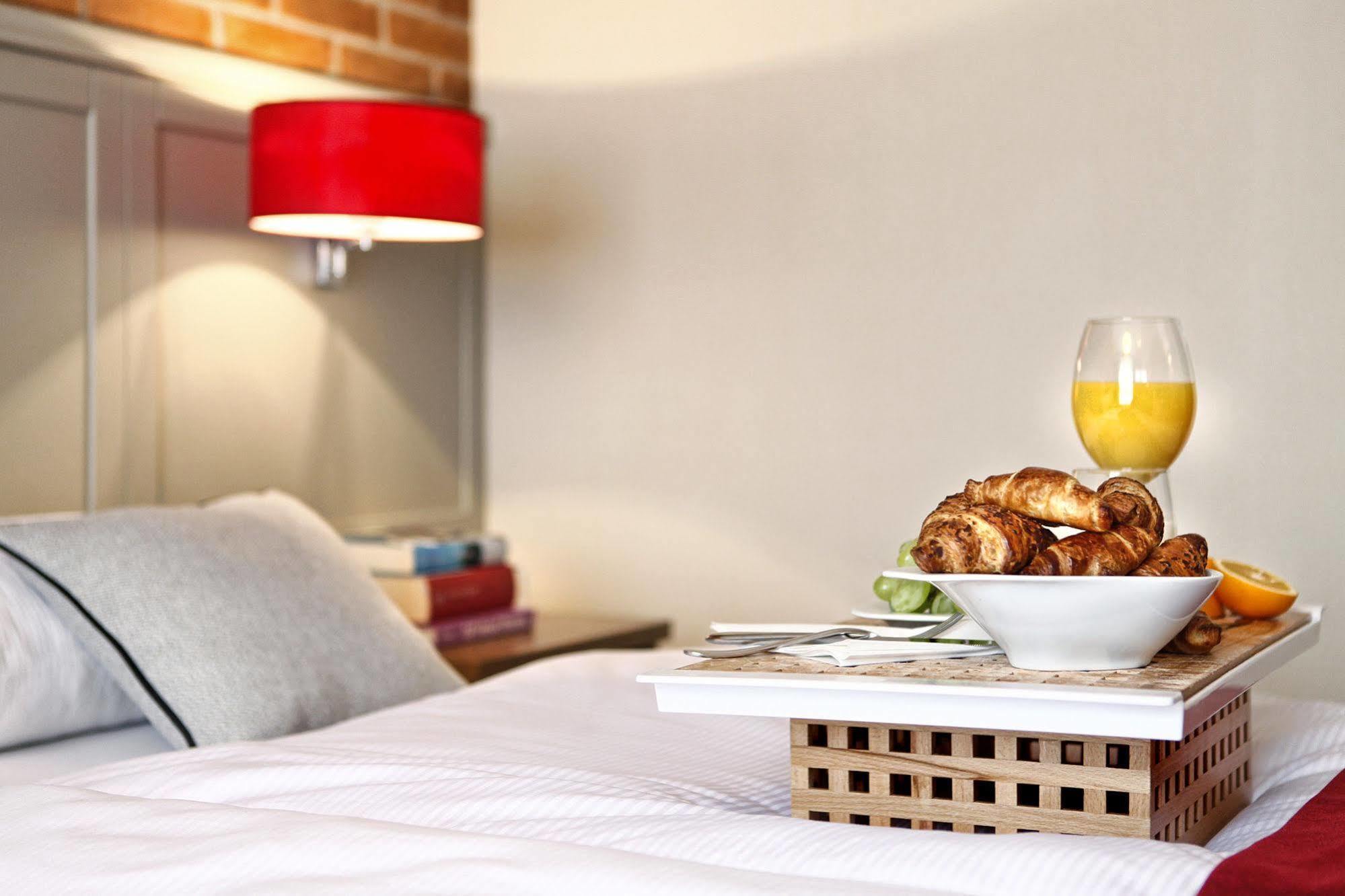 Hotel Aubrecht Country Spa Resort Przechlewo Eksteriør billede